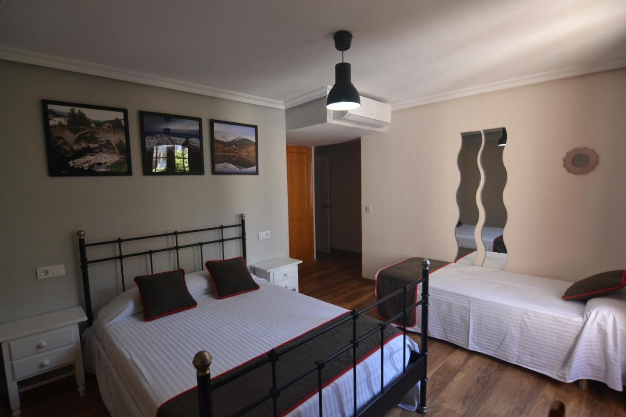 Hotel El Bodegon De Gredos