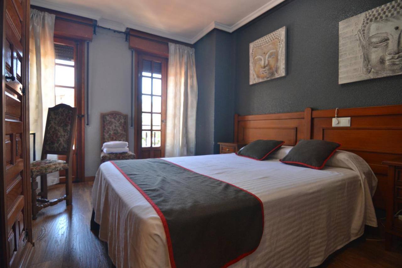 El Bodegon De Gredos Hotel 3*